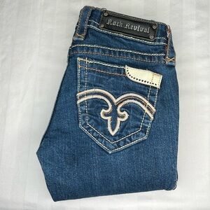 Rock Revival - Women's Karlie Capris
Size 26